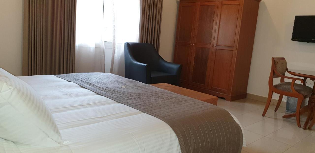 Prince Hotel Кано Екстериор снимка